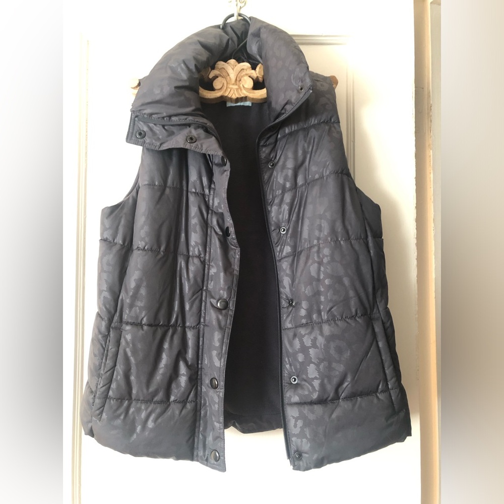 Old Navy Gray Leopard-print Vest